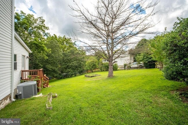 Building Photo - 13320 Scibilia Ct