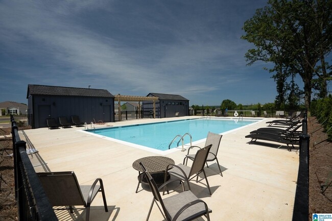 Building Photo - 5700 Post Oak Trl