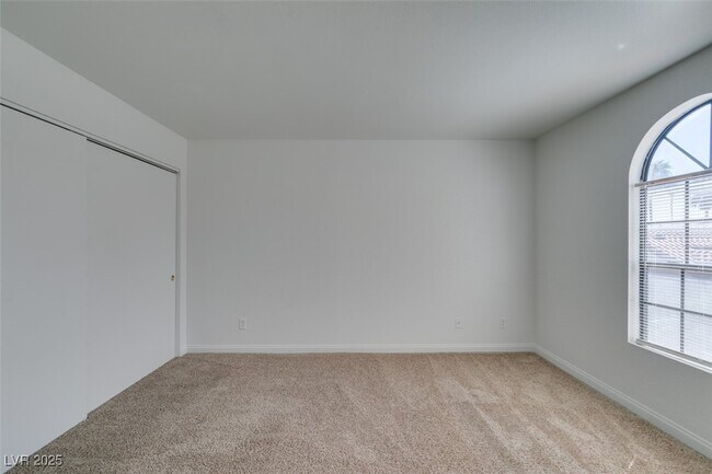 Building Photo - 2963 Juniper Hills Blvd