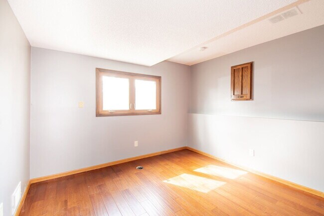 Building Photo - 14508 95th Ave N