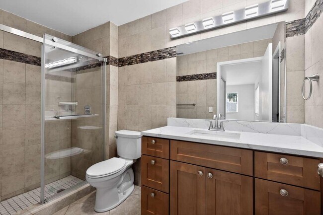 Building Photo - 1329 SW 151st Way