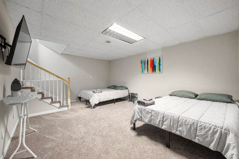 Building Photo - 5330 Warrington Pl