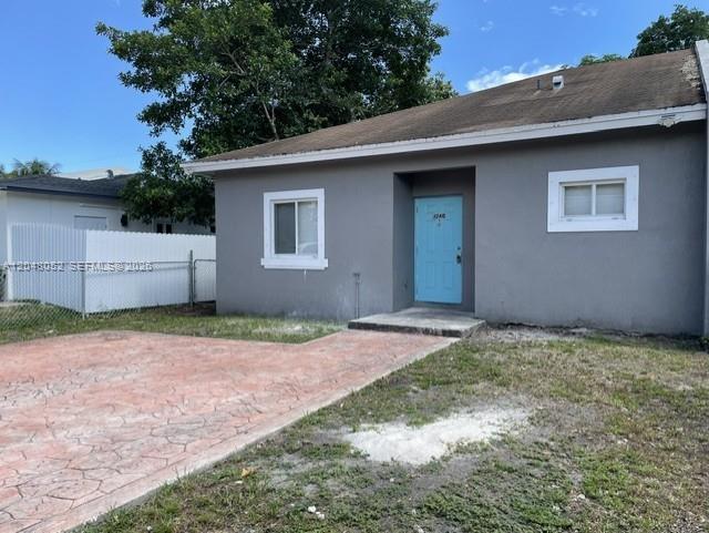 Building Photo - 1240 NW 102nd St