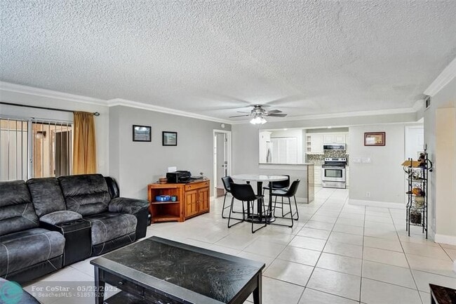 Building Photo - 12215 Royal Palm Blvd