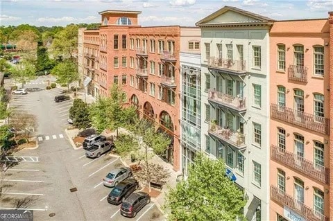 Building Photo - 360 Chambers St