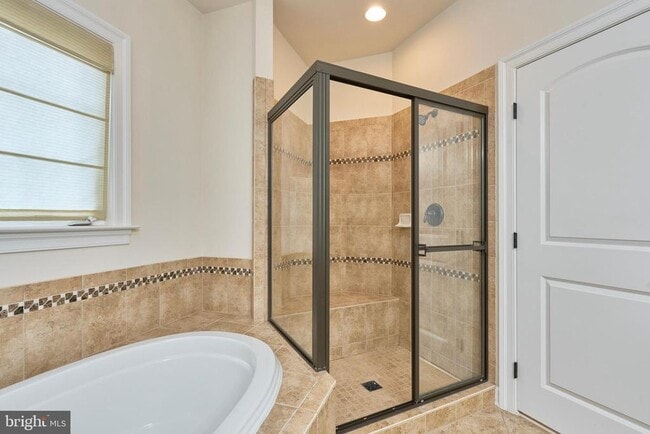 Building Photo - 21276 Hyrst Grove Terrace