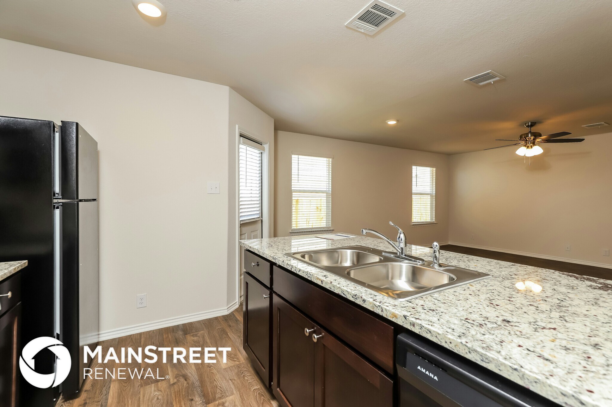 Building Photo - 6614 Legato Curv