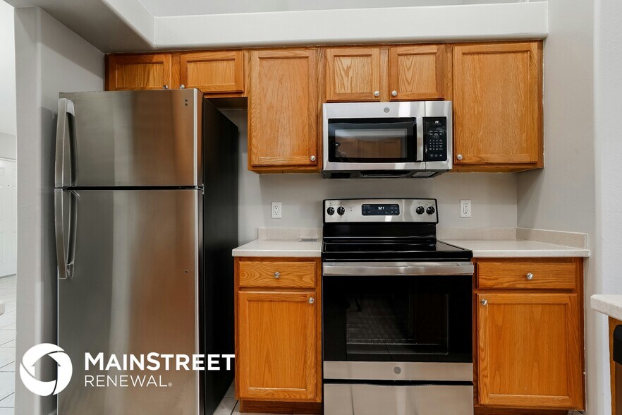 Building Photo - 1206 SW 10th Terrace