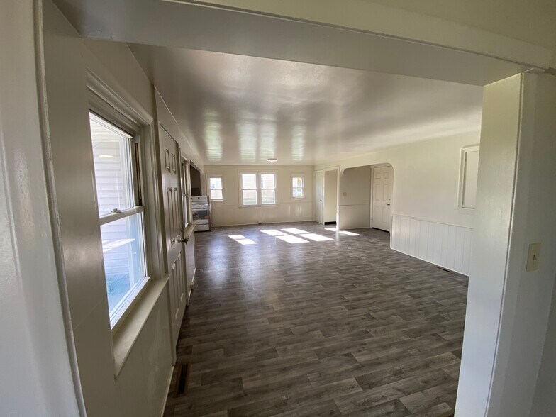 Building Photo - 14 Stoltzfus Ln