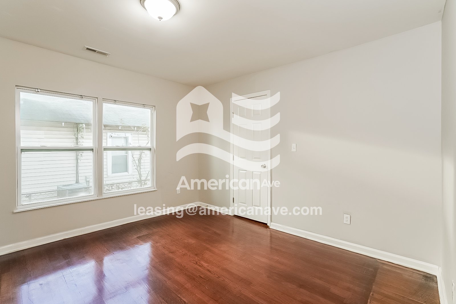 Building Photo - 3237 Beech Ave SW