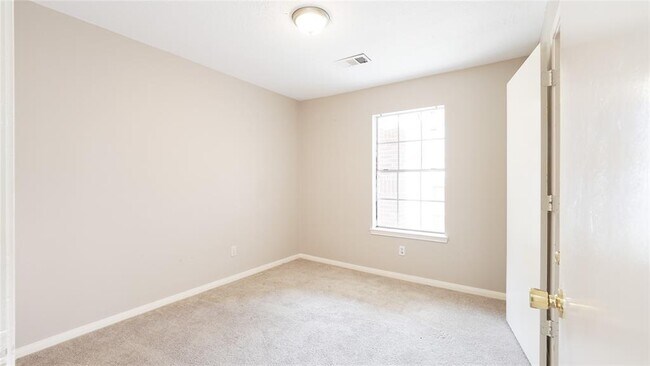 Building Photo - 2603 Desert Sage Dr