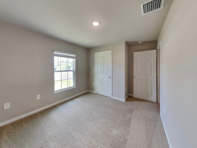 Building Photo - 3522 Gillot Blvd