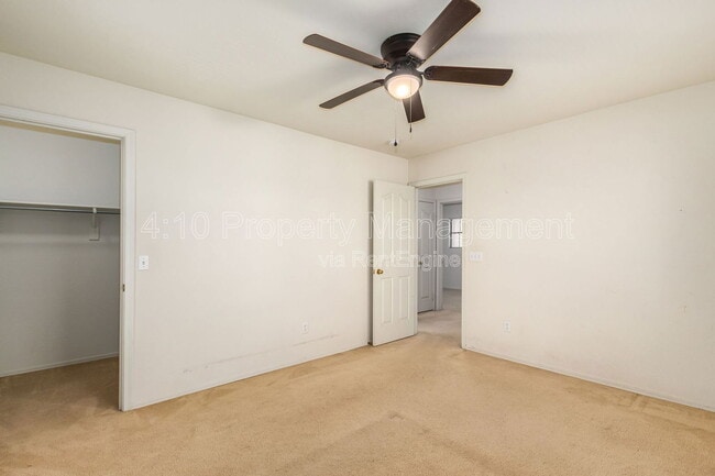 Building Photo - 3748 E Betsy Ln