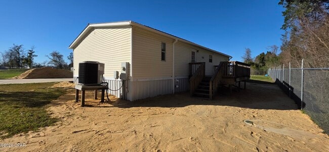 Building Photo - 2726 Canal Ave