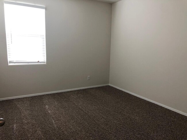 Building Photo - 3539 N Montoya Ln