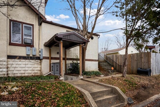 Building Photo - 2826 Inglewood Ave