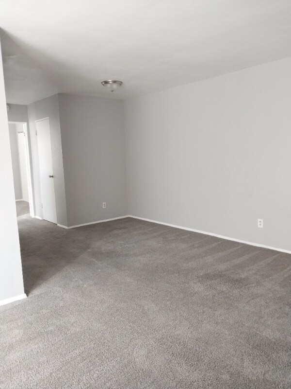 Building Photo - 3810 Boudinot Ave