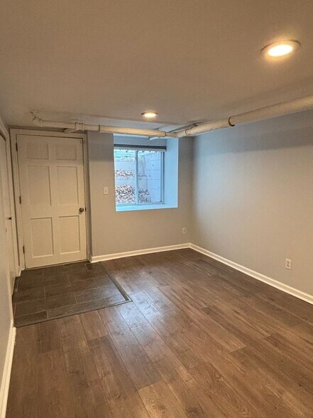 Building Photo - 625 Cleveland Ave