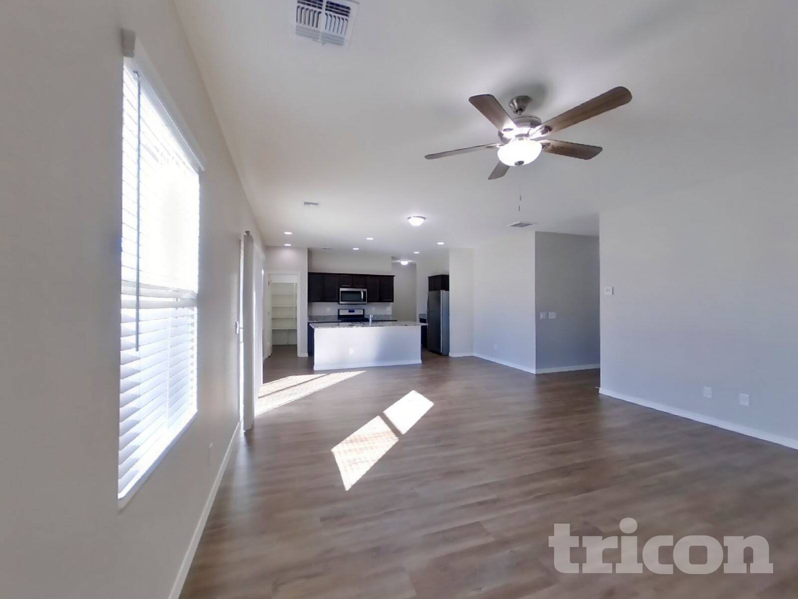 Building Photo - 4521 W Saddlebush Way