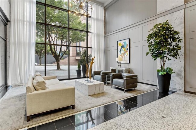 Primary Photo - 620 Peachtree St NE