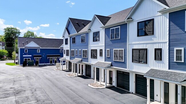Building Photo - 70 Whiting St