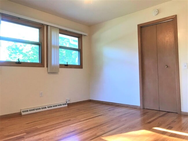 Building Photo - 5806 Tolman Terrace