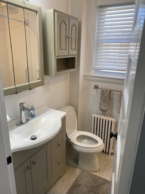 Building Photo - 264 Washington St