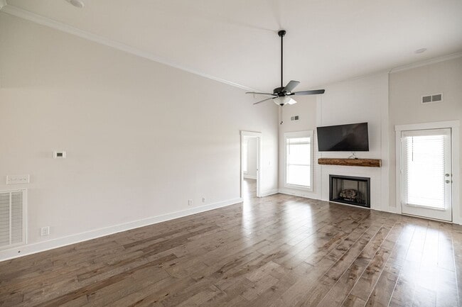 Building Photo - 905 Frog Gip Pond Ct
