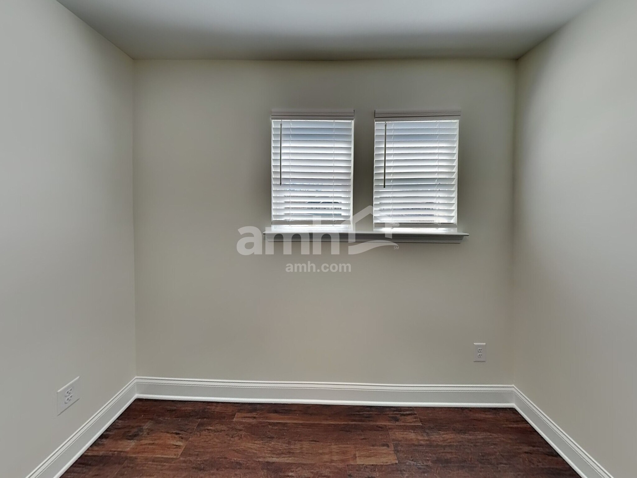 Building Photo - 5252 Blue Mountain Dr