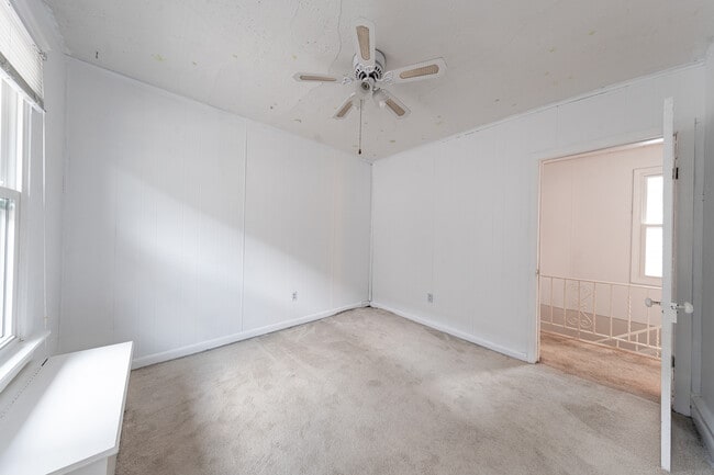 Building Photo - 849 S Franklin St