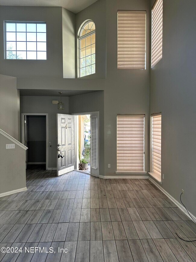 Building Photo - 3533 Pebble Stone Ct