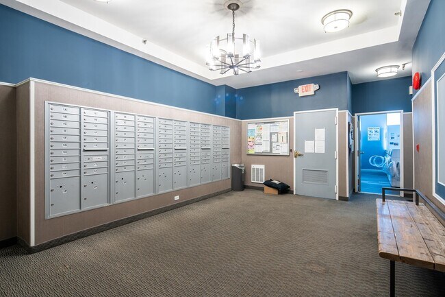 Building Photo - 264 9th St