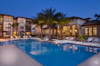 Building Photo - Residences at Lake Park