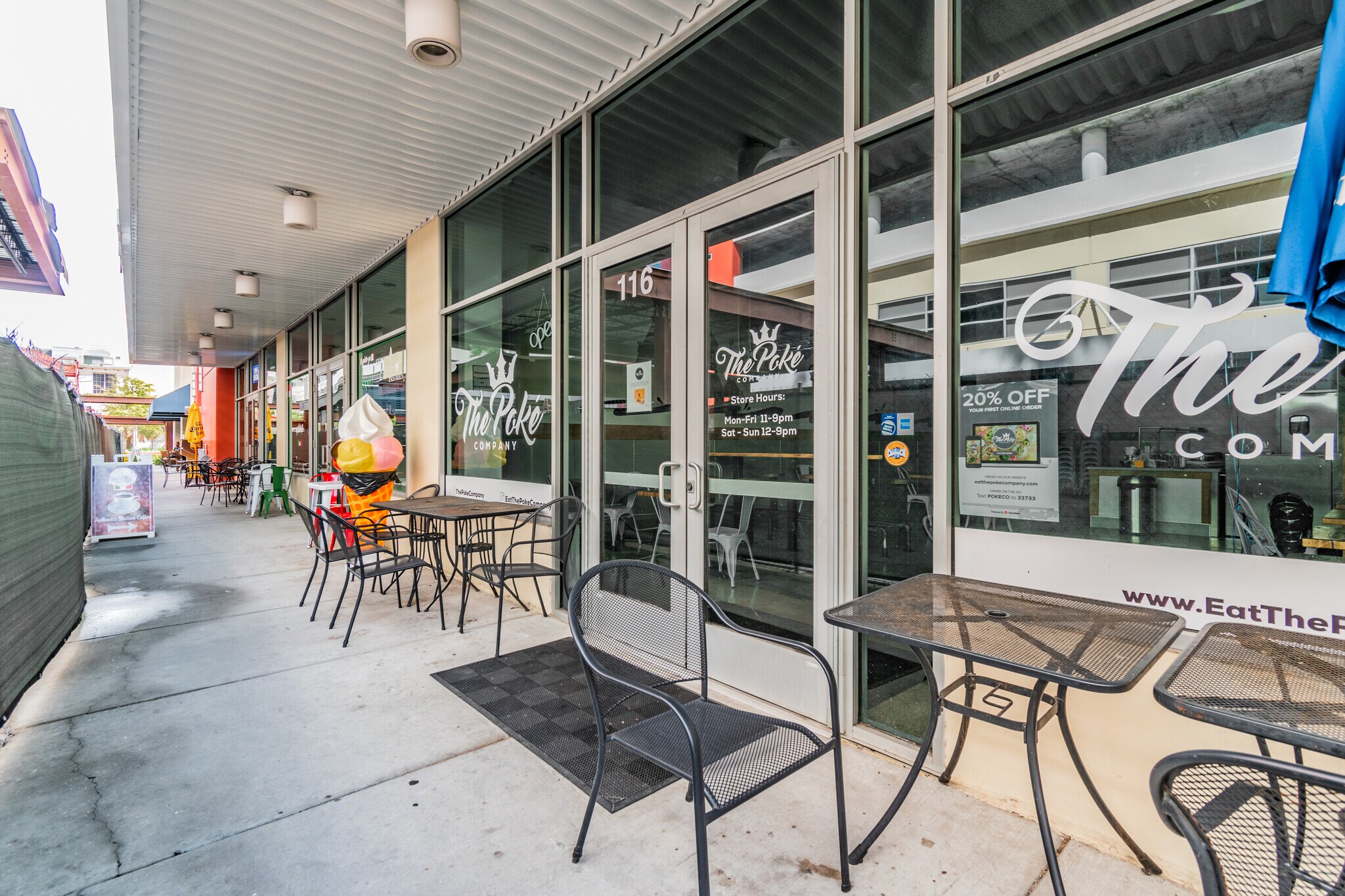 Restaurants - 1120 E Kennedy Blvd