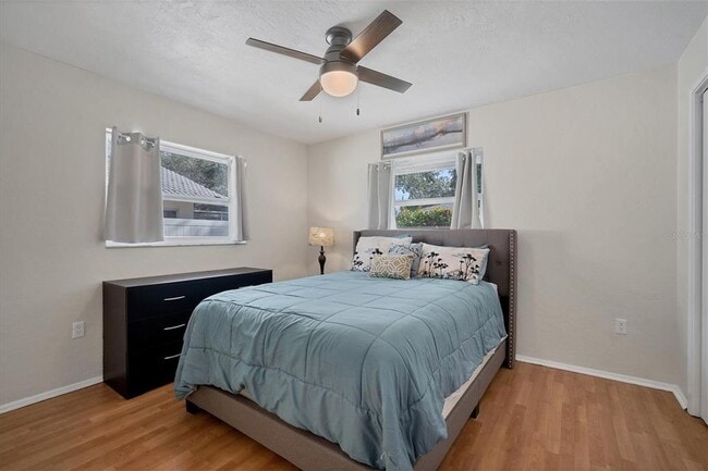 Building Photo - 2926 Captiva Dr