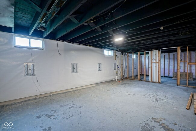 Building Photo - 5159 E 16th St