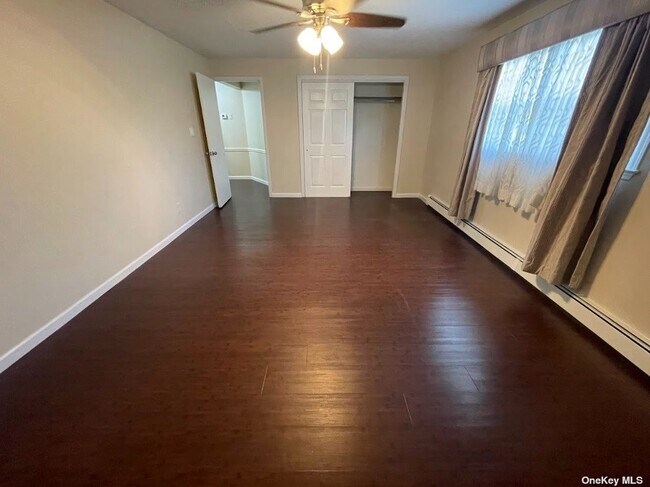 Building Photo - 2689 Circle Pl