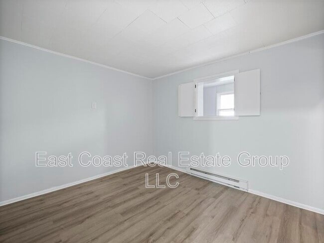 Building Photo - 528 Hack Wilson Way