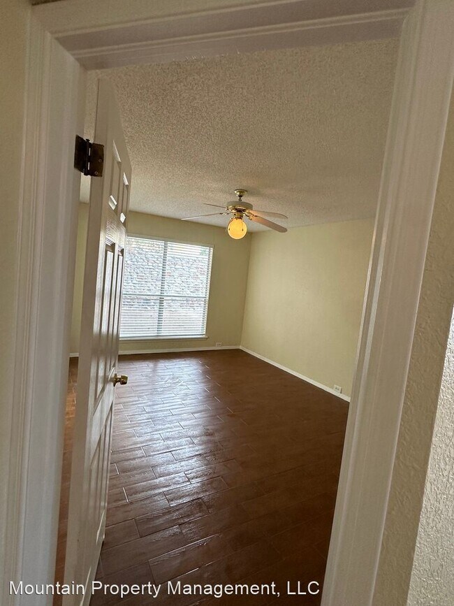 Building Photo - 2 br, 2 bath House - 6829 Ridge Top Dr
