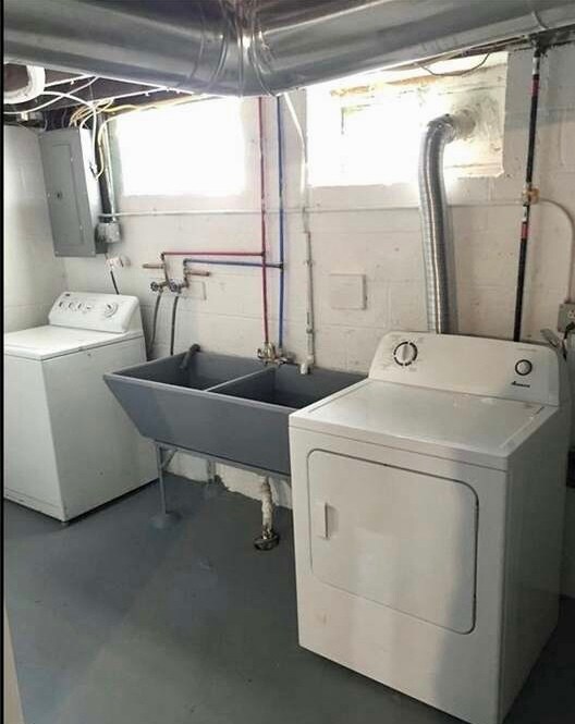 Laundry Area With Included Tub, Washer and Dryer - 4172 Lambert Rd