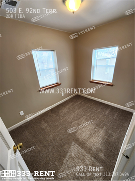 Building Photo - 503 E 92nd Terrace