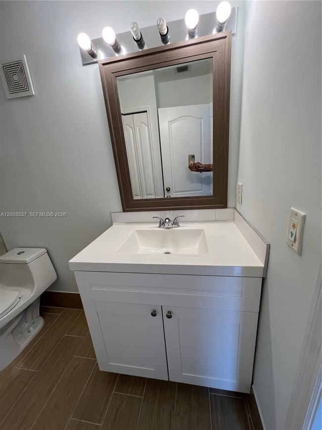 Building Photo - 4455 SW 160th Ave