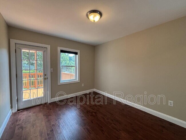Building Photo - 3903 Hampden St