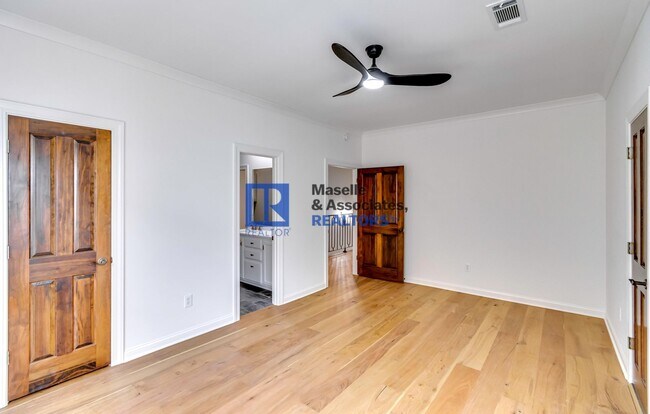 Building Photo - 1418 Windrose Dr