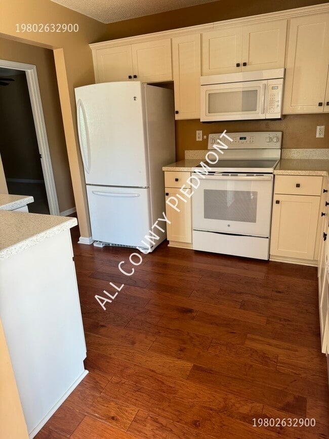 Building Photo - 14207 Greenstone Ct