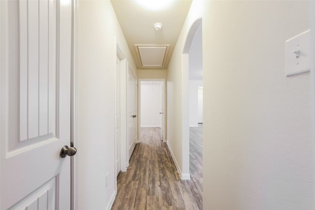 Building Photo - 13274 City Grn Trl