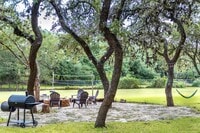 Building Photo - 28160 Windwood Dr E