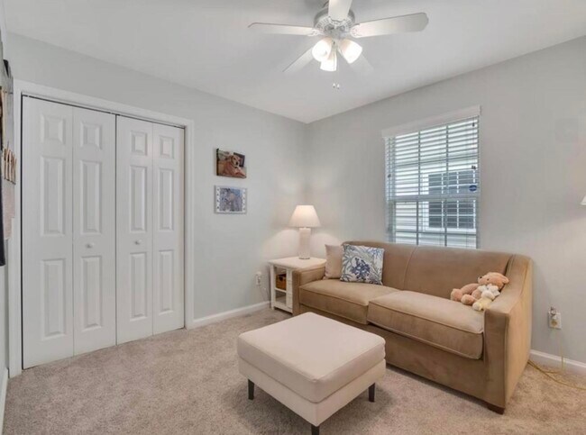 Building Photo - 9405 Windam Way