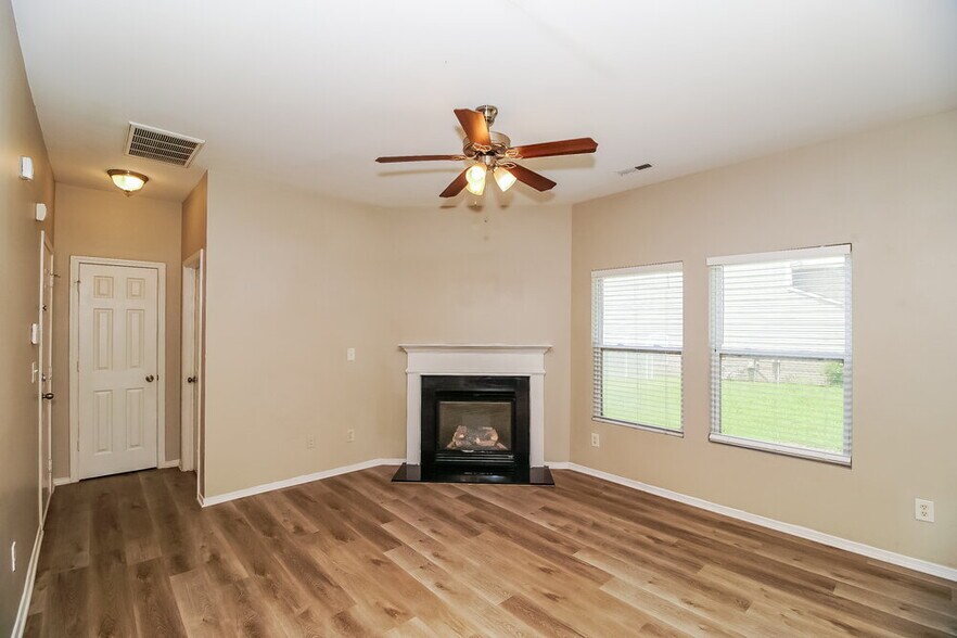 Building Photo - 4506 Carnfeld Ln