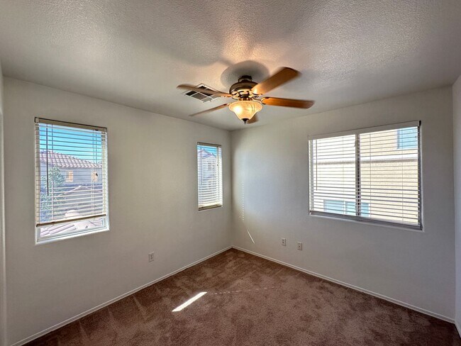 Building Photo - Lone Mountain Terraces